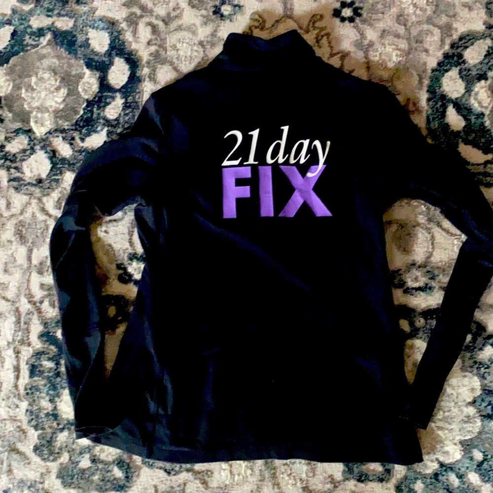 Beachbody zip up 21 Day Fix athletic top